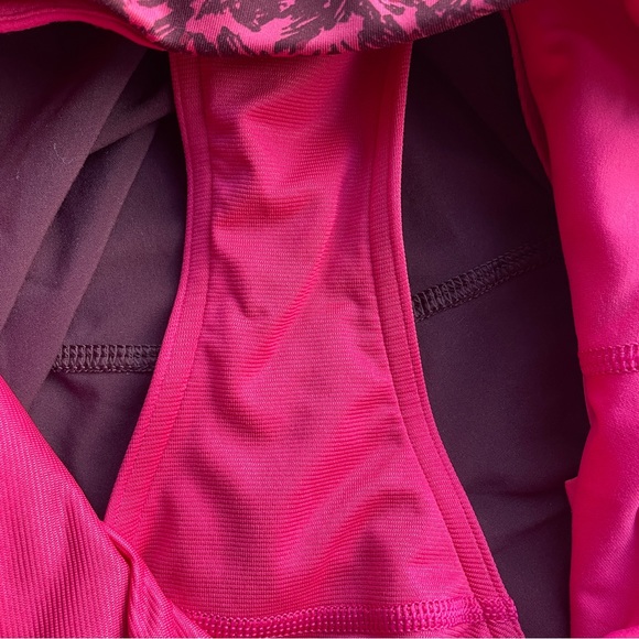 Lululemon Speed Up Short 3.5” inseam, Size 6, maroon, red, pink, running shorts - Picture 12 of 14